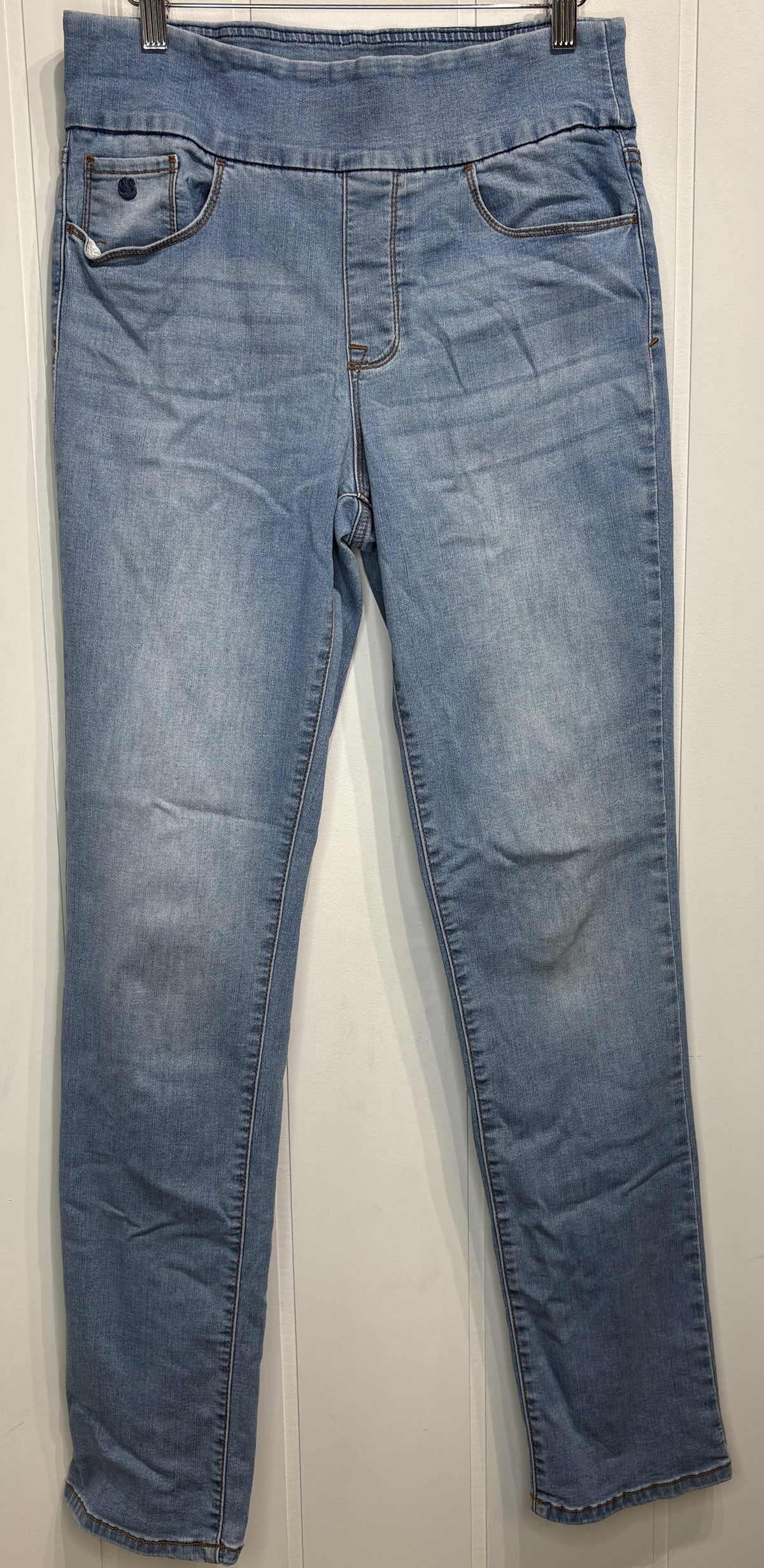 Gloria Vanderbilt Pull-on Jeans