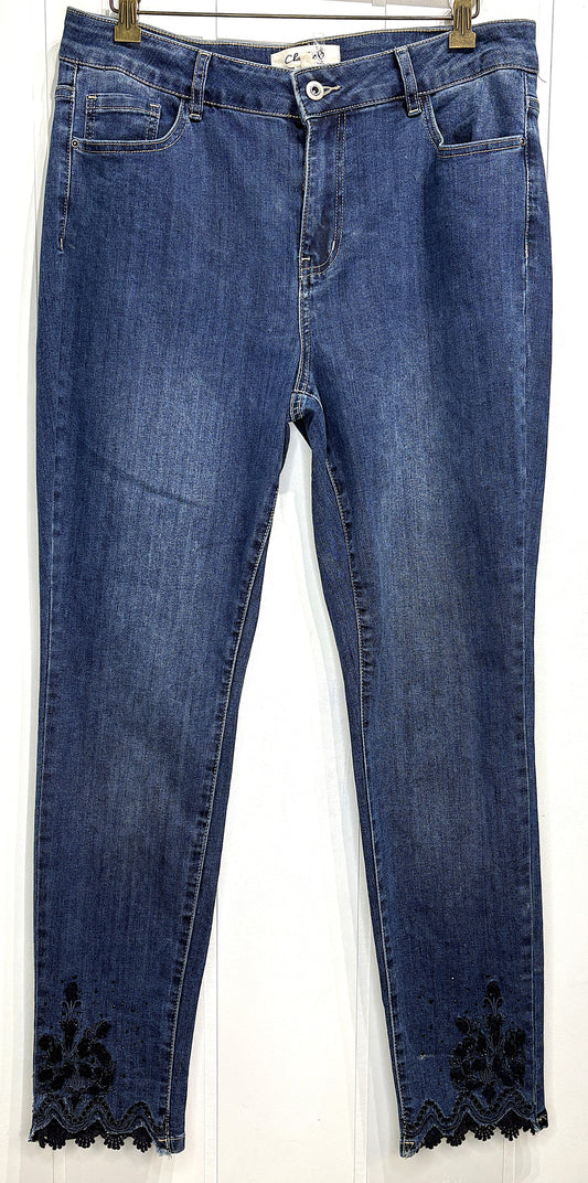 Charlie B. Embroidered Ankle Jeans