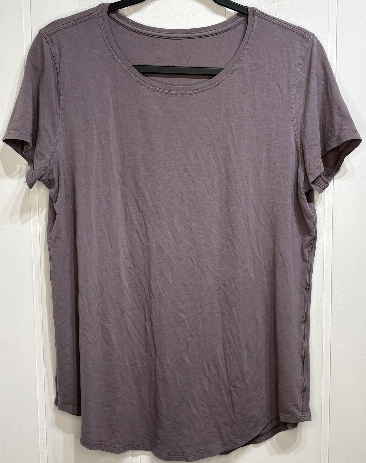 Lululemon Loose-fit Plain Tee