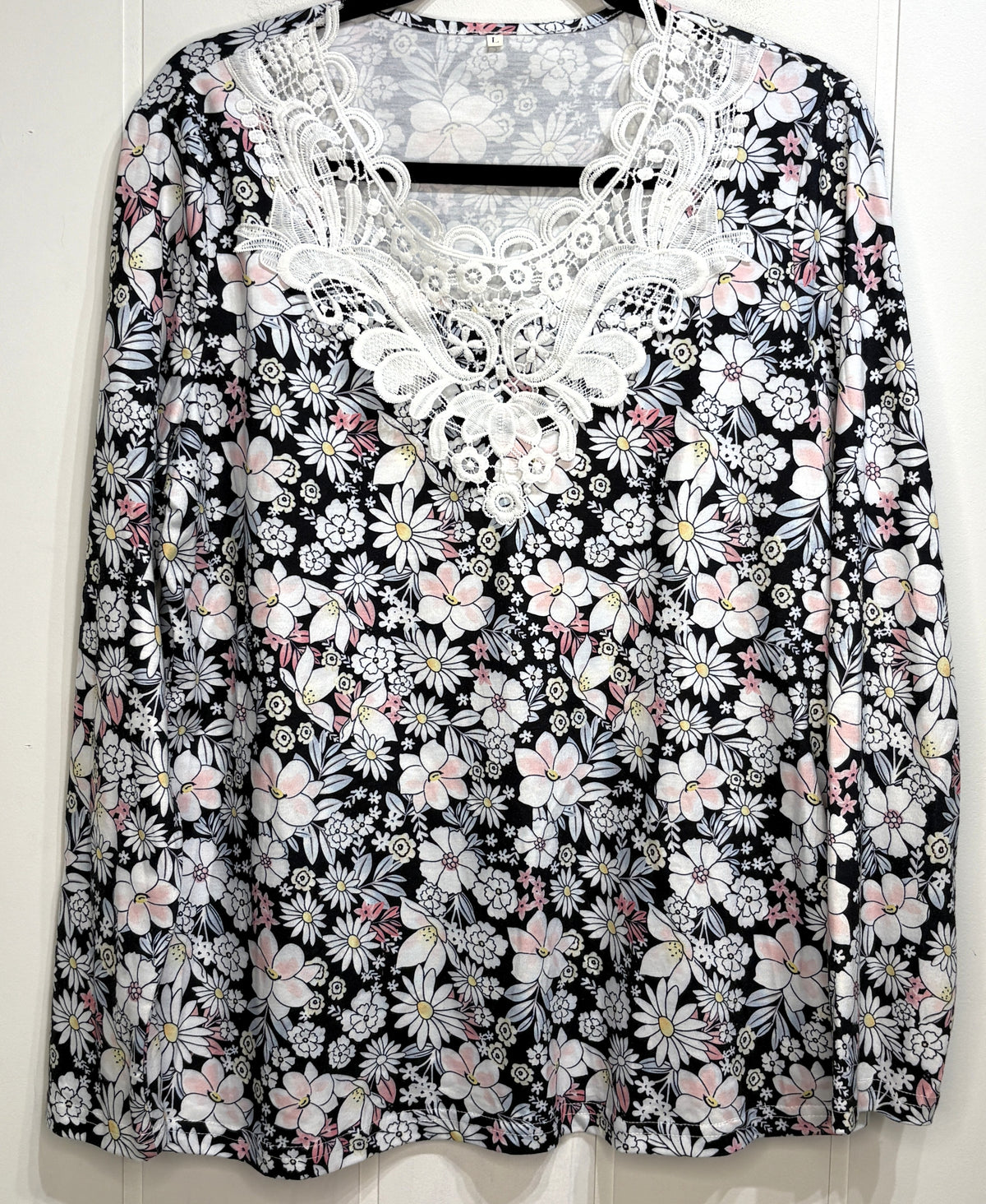 Embroidered Neck Graphic Knit Top