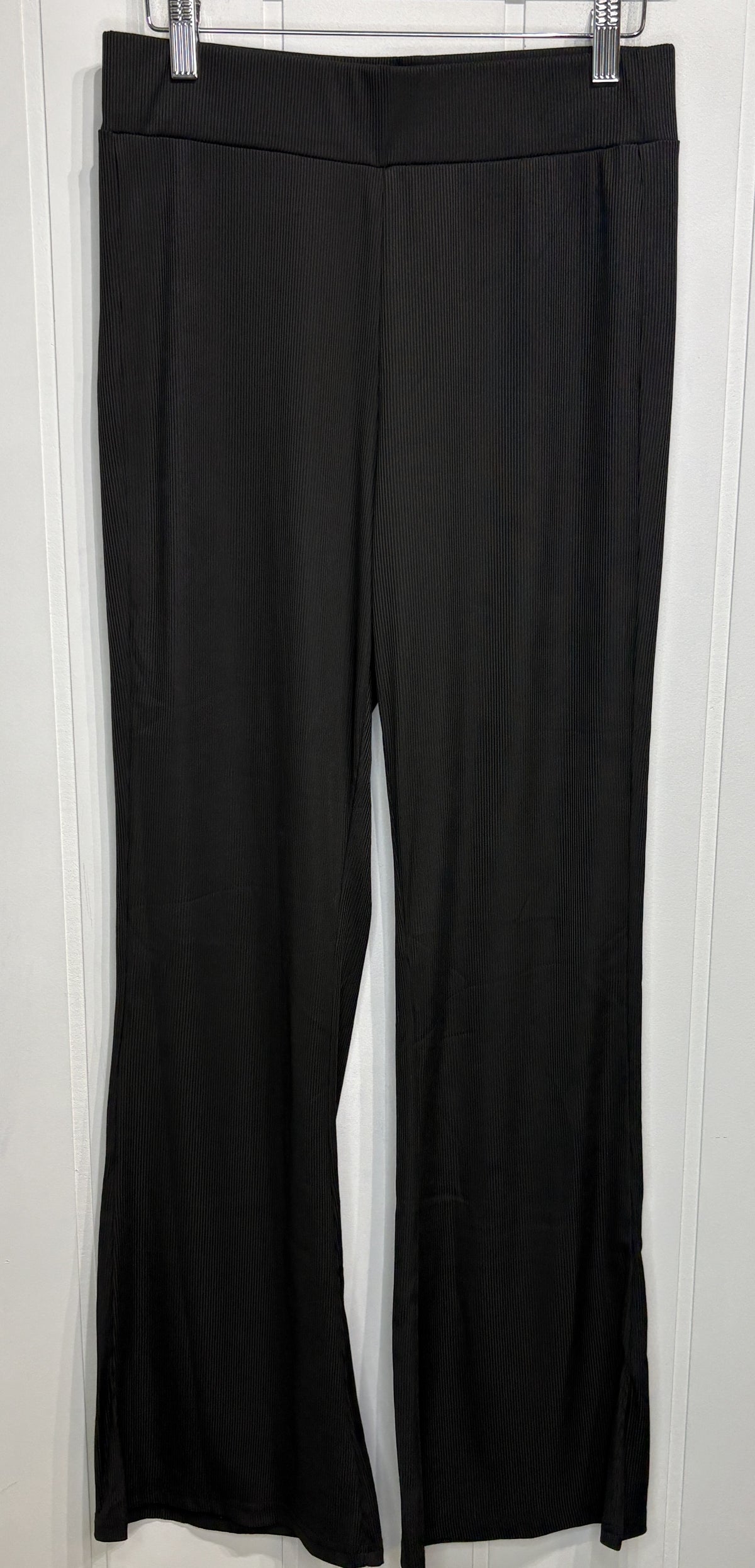 Ribbed Flare Pull-on Pants