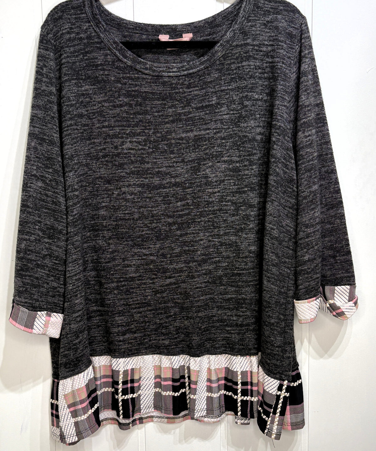 SJS Textured Plaid Hem Sweater