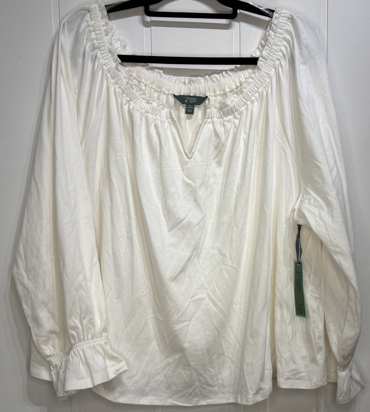 Terra&Sky Wire V-cut Top
