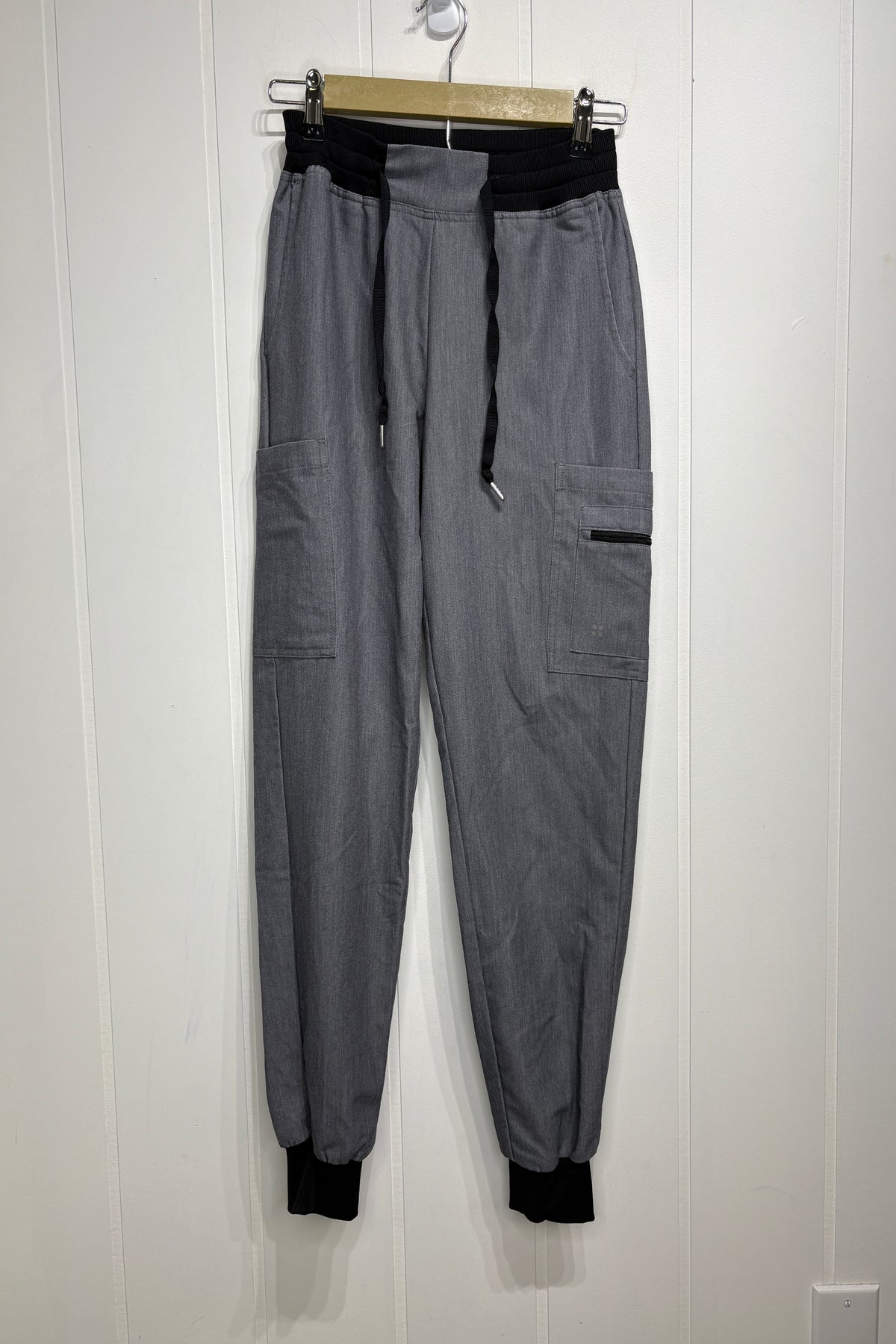 Jogger Scrubs