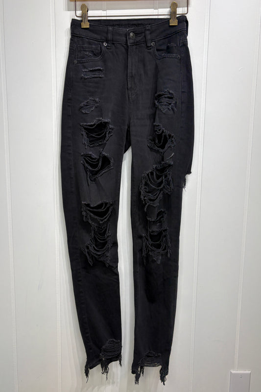AE Strigid Black Mom Jeans