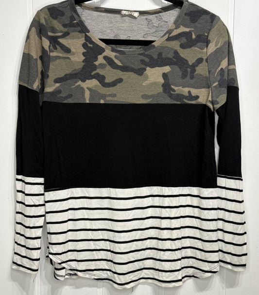 BiBi Camo Stripe Colorblock Top