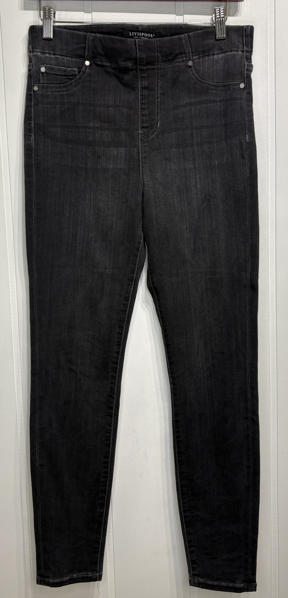Liverpool Ankle Skinny Jeggings